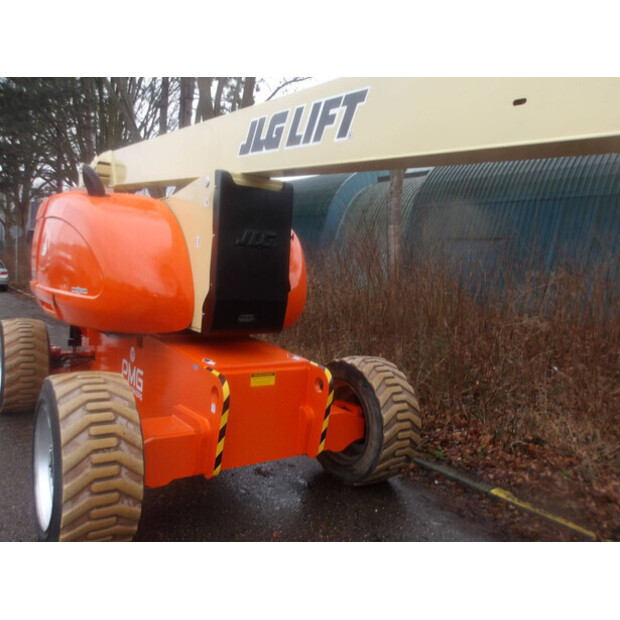 2011 JLG 800AJ-45162079