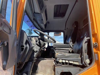 2002-man-41-464-45162227