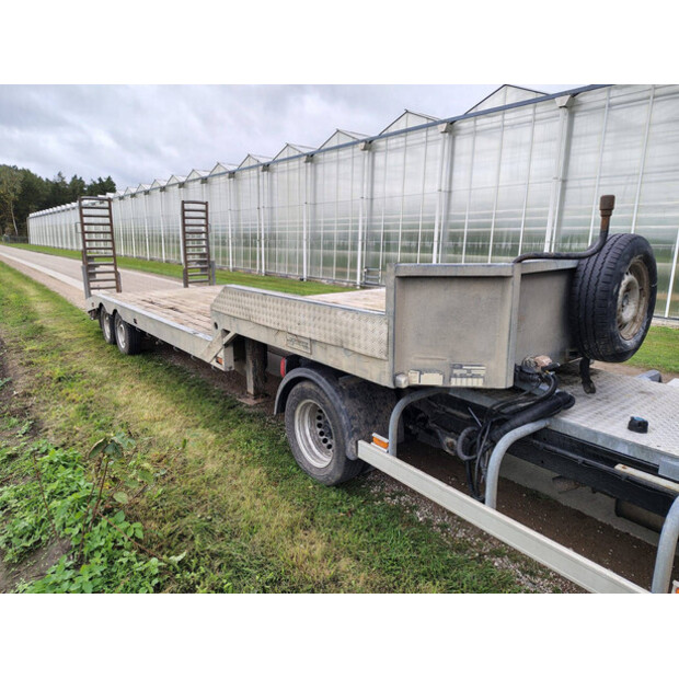 2002 VELDHUIZEN P29-2-45162516