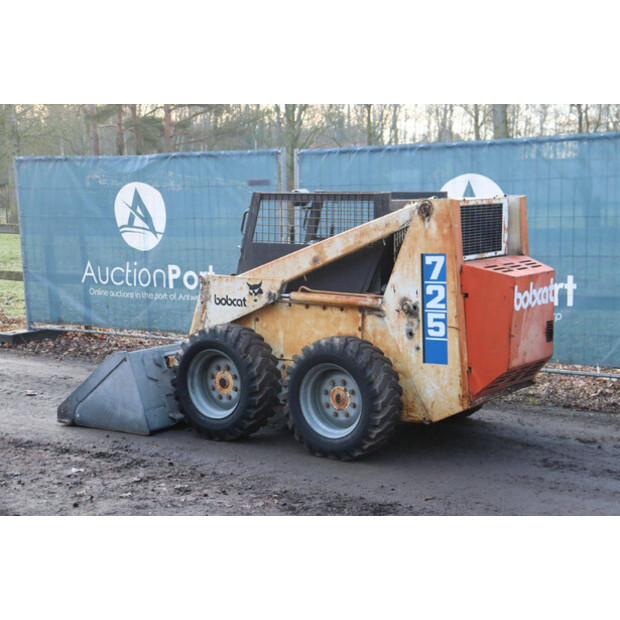 BOBCAT 725-45162522