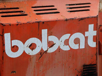 bobcat-725-1410726-45162534