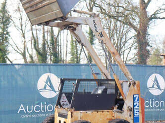 bobcat-725-1410726-45162547