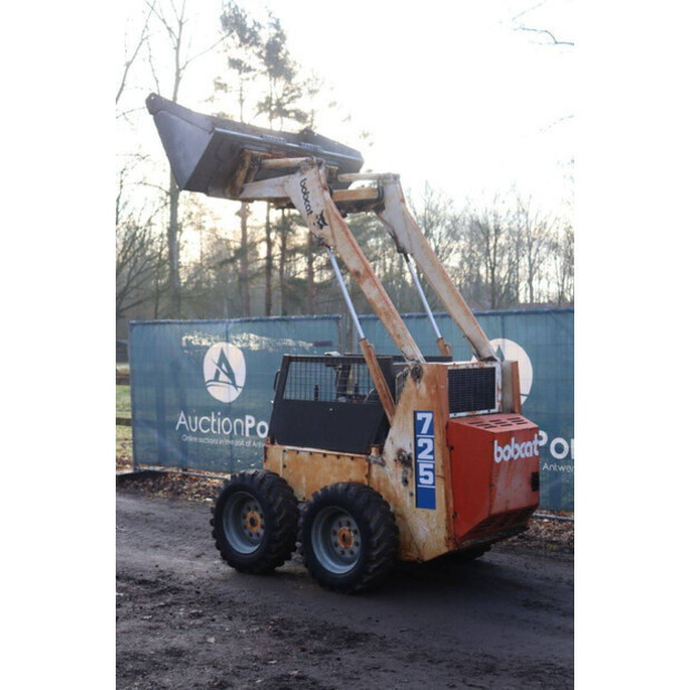BOBCAT 725-45162549