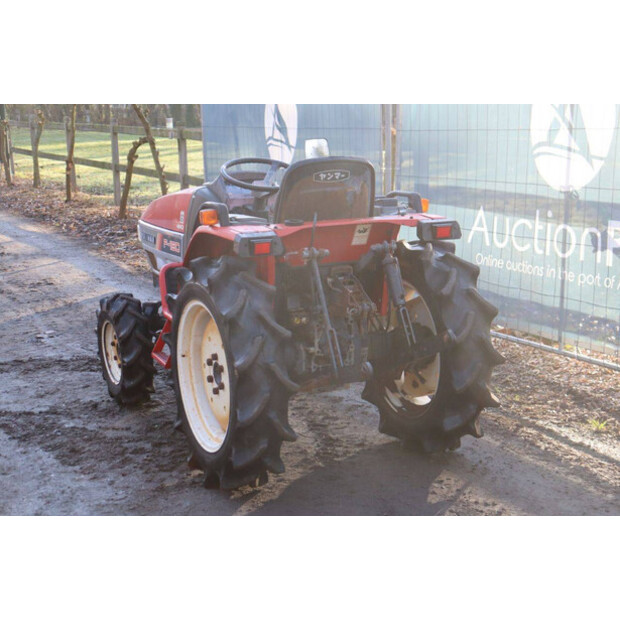 YANMAR F-180-45162576