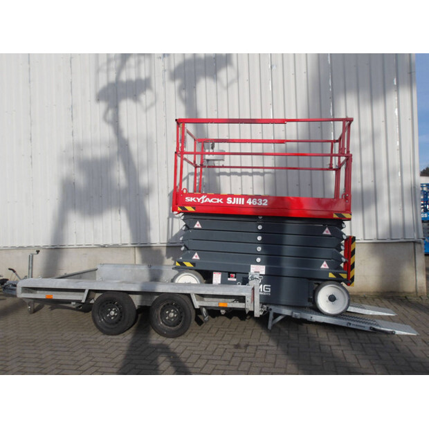 2014 سكايجاك SJ4632-45162875