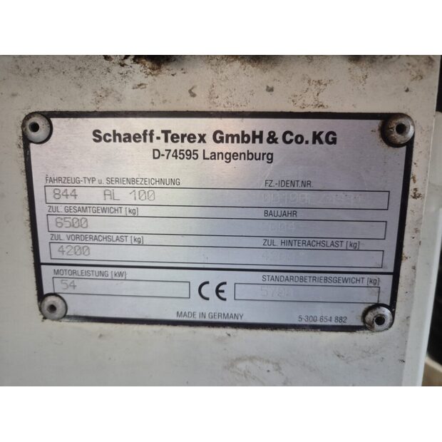 2004 تيريكس شيف-45166996