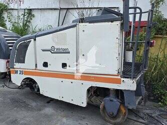 Image de Fraiseuses à froid 2005 Wirtgen W35DC À vendre à Malaisie