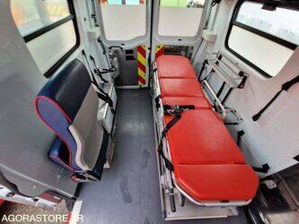 2010-renault-master-1410846-45176426