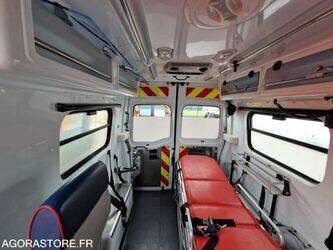 2010-renault-master-1410846-45176427