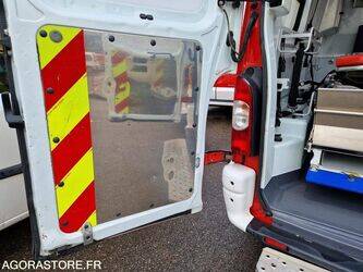 2010-renault-master-1410846-45176437