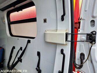 2010-renault-master-1410846-45176443