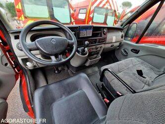 2010-renault-master-1410846-45176455