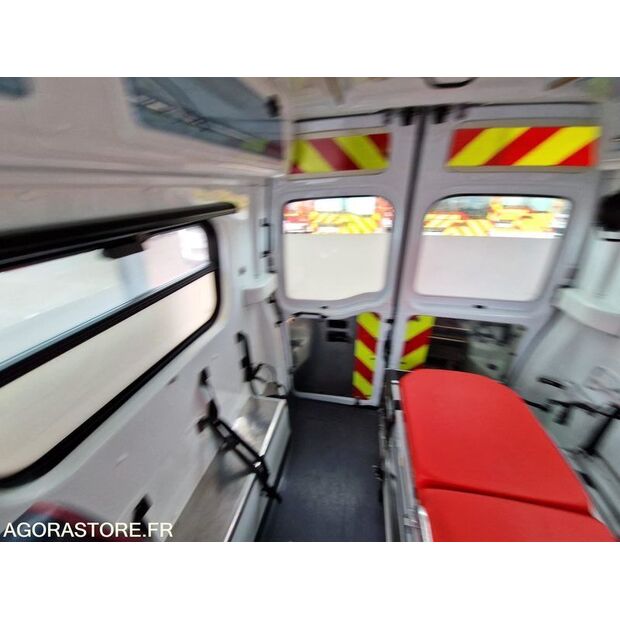 2009 Renault Master-45176476