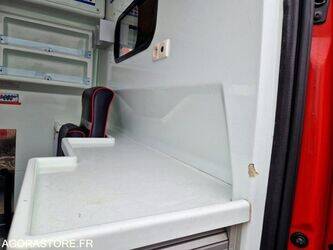 2009-renault-master-1410847-45176478