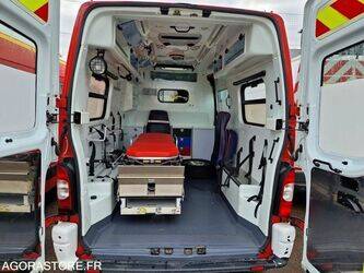 2009-renault-master-1410847-45176483