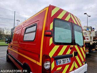 2009-renault-master-1410847-45176488