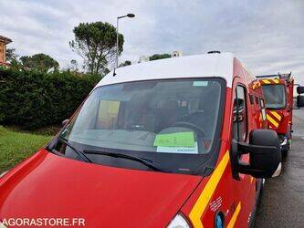 2012-renault-master-1410849-45176515