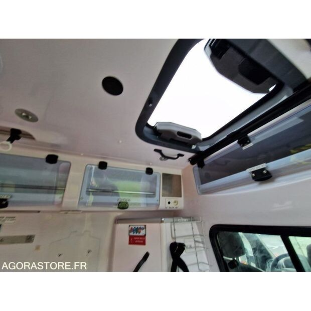 2012 Renault Master-45176523