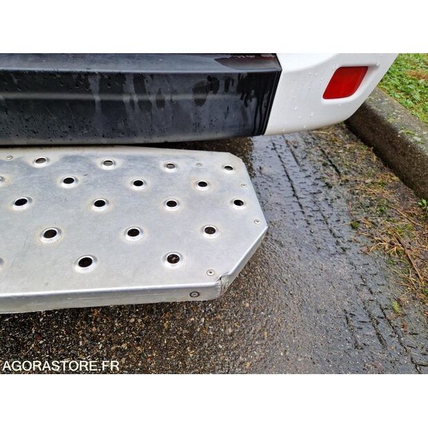 2012 Renault Master-45176531