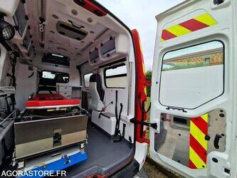 2012-renault-master-1410849-45176532