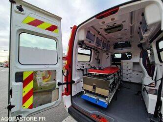 2012-renault-master-1410849-45176533