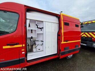 2012-renault-master-1410849-45176538