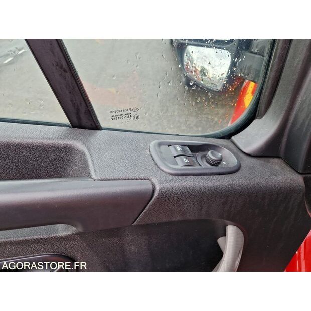 2012 Renault Master-45176542