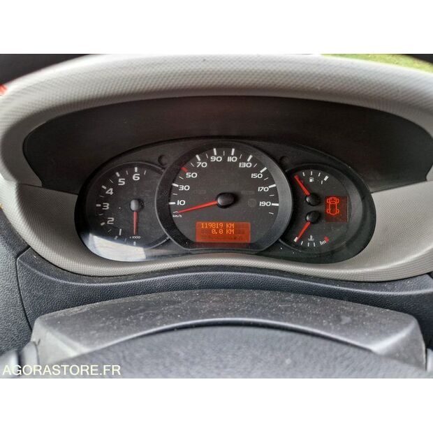 2012 Renault Master-45176549