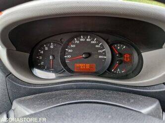 2012-renault-master-1410849-45176549