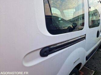 2006-renault-kangoo-1410854-45176589