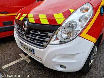 2016-renault-master-1410859-45176724