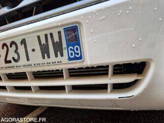 2016-renault-master-1410859-45176726