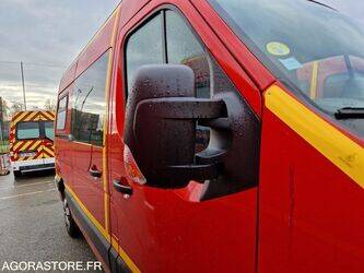 2016-renault-master-1410859-45176730