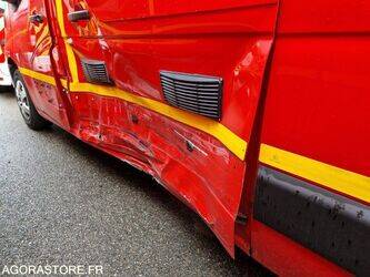 2016-renault-master-1410859-45176752