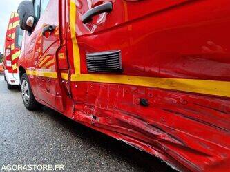 2016-renault-master-1410859-45176755