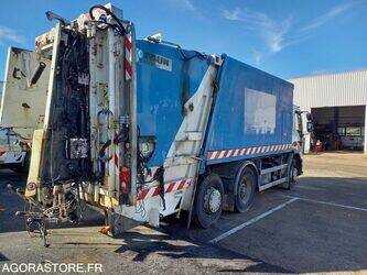 2011-renault-premium-1410860-45176769