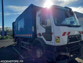 2011-renault-premium-1410860-45176770