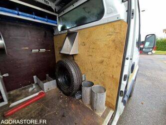 2007-renault-master-1410861-45176794