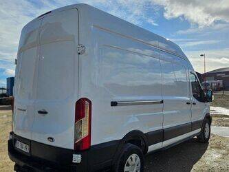 2018-ford-transit-1410862-45176822