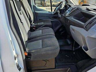 2018-ford-transit-1410862-45176827