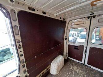 2007-renault-master-1410863-45176845