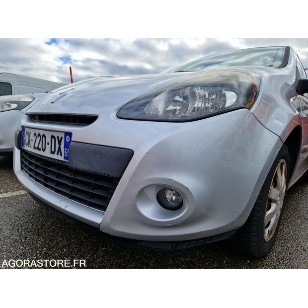 2012 Renault Clio-45176875