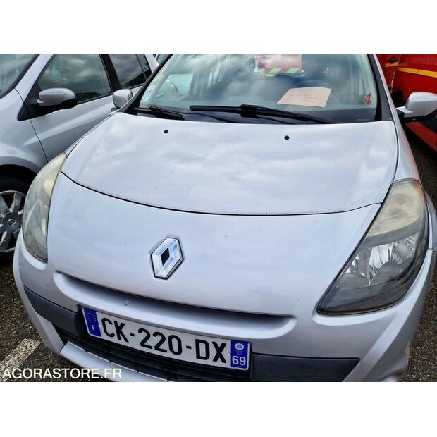 2012 Renault Clio-45176877
