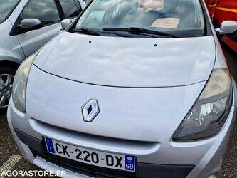 2012-renault-clio-1410864-45176877