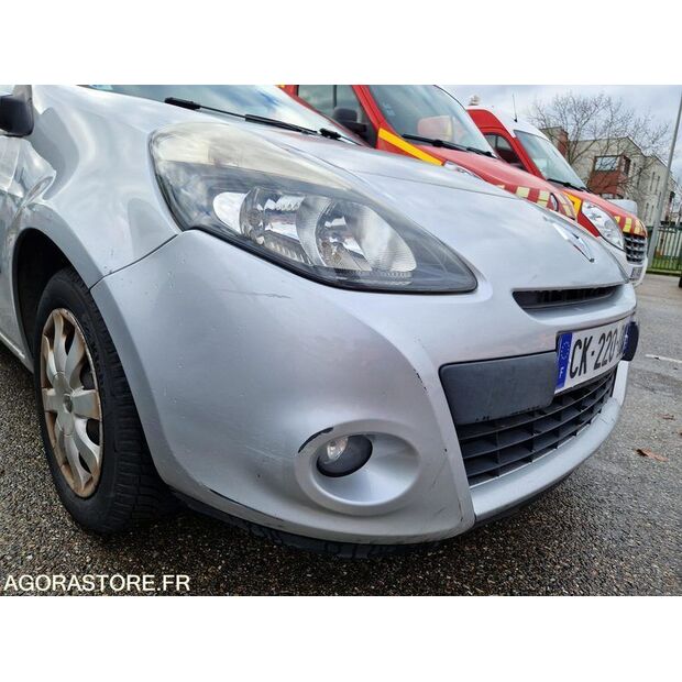 2012 Renault Clio-45176878
