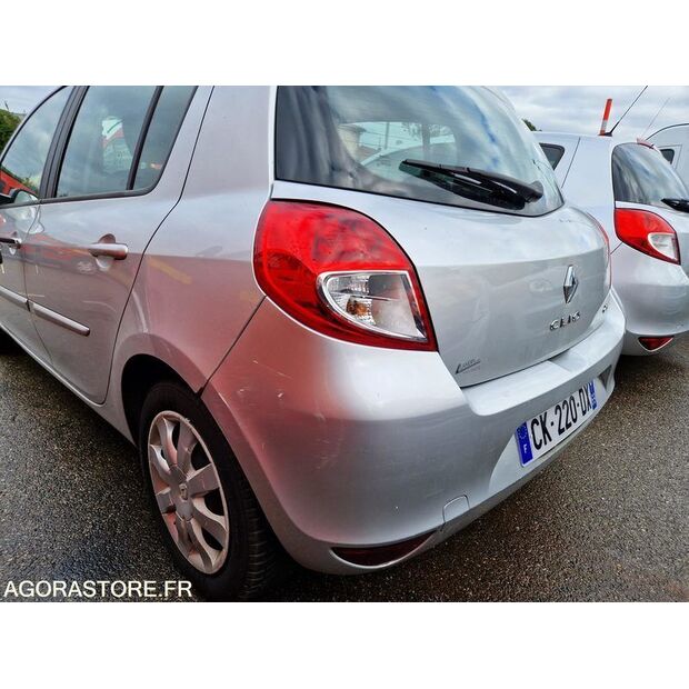 2012 Renault Clio-45176884