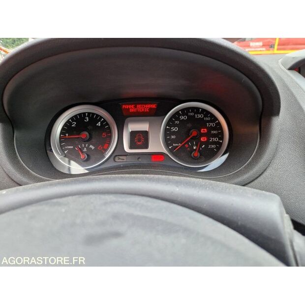 2012 Renault Clio-45176892