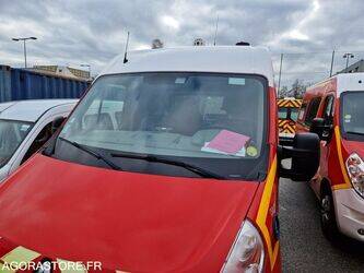 2012-renault-master-1410865-45176903