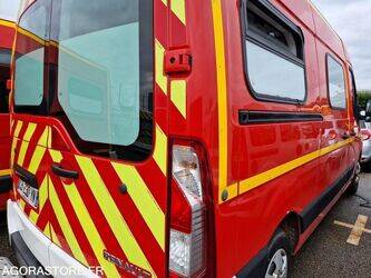 2012-renault-master-1410865-45176920