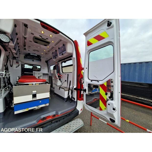 2012 Renault Master-45176922